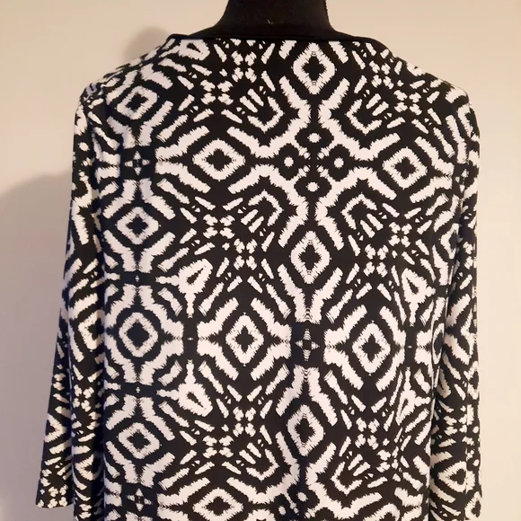 Chicos Black and White Sheath Dress - Picture 4 of 12